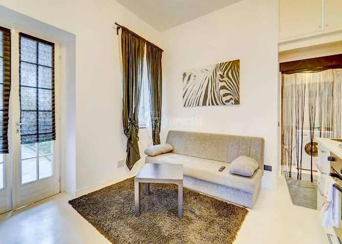 Centro דירה Pombia